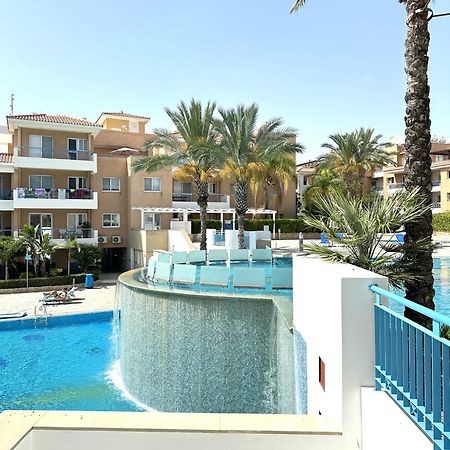 H&O Golden Sun Suite Paphos Buitenkant foto